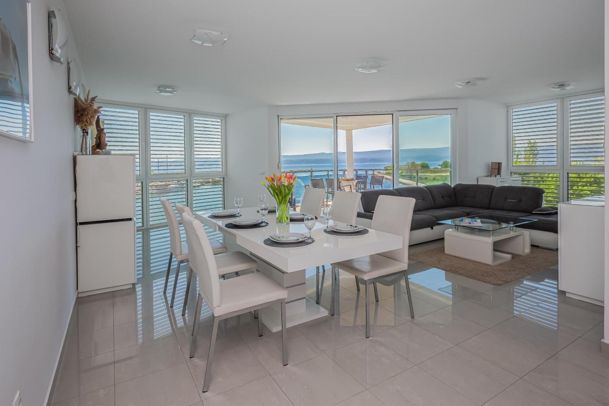 Ap 4+2 In One Of The Most Luxury Building In Omis Room photo