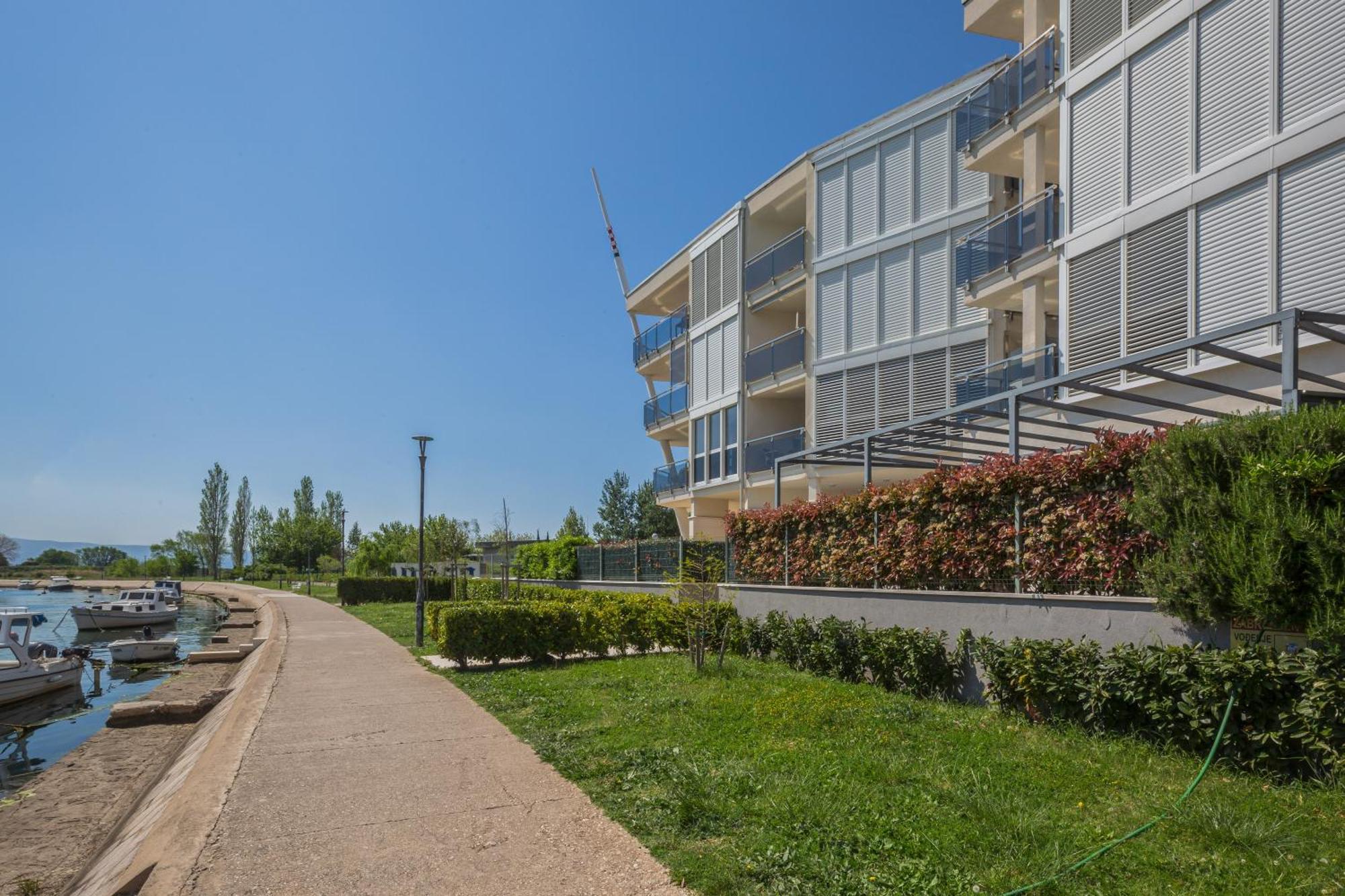 Ap 4+2 In One Of The Most Luxury Building In Omis Room photo